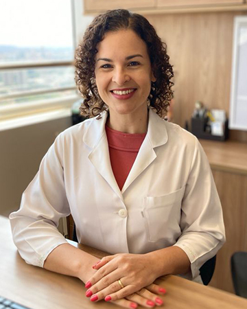 DRA. DANIELLE RUIZ - CRM 106028
